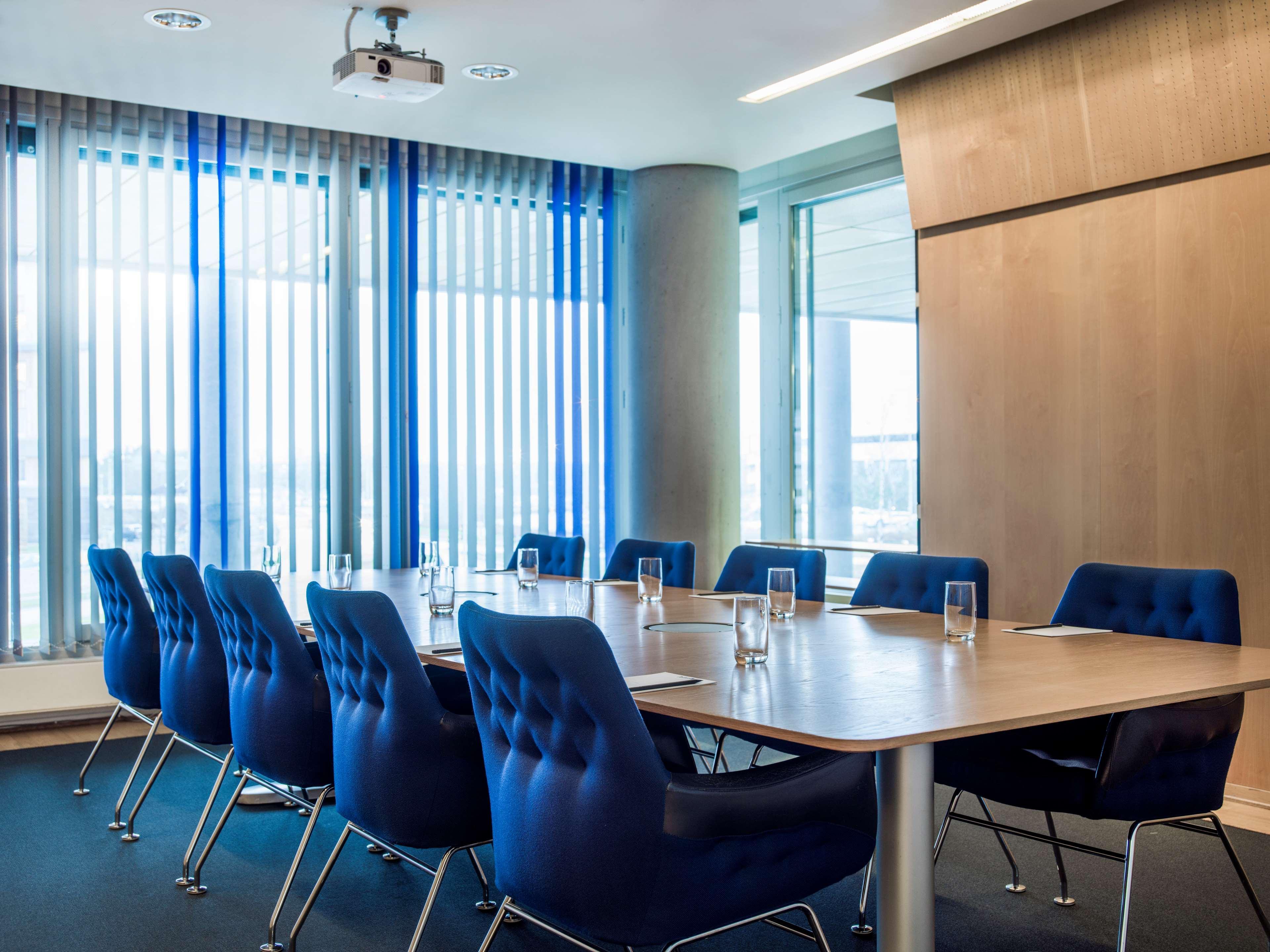 Radisson Blu Airport Terminal Hotel Arlanda Luaran gambar Meeting room at the airport