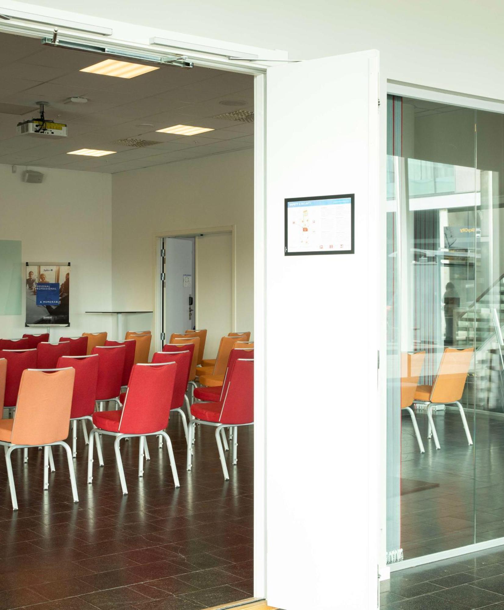 Radisson Blu Airport Terminal Hotel Arlanda Luaran gambar The meeting room of the conference center