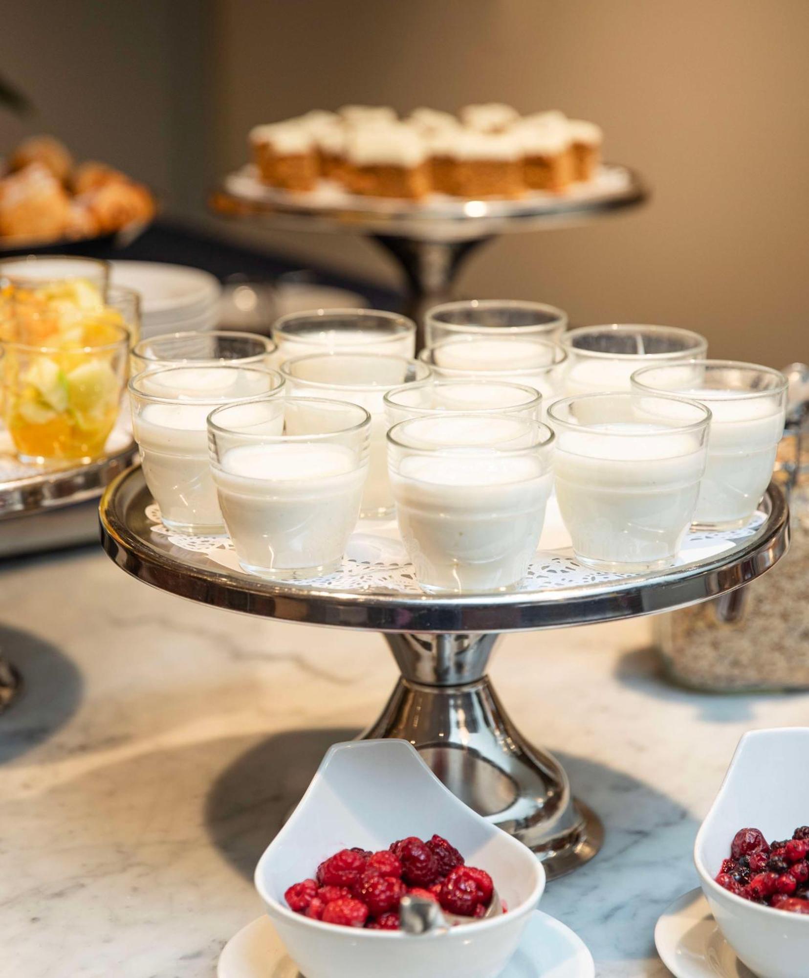 Radisson Blu Airport Terminal Hotel Arlanda Luaran gambar Yoghurt